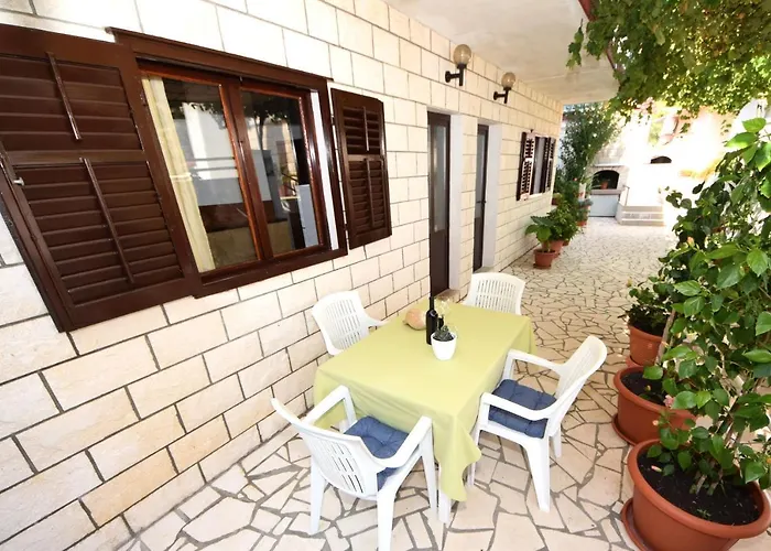 Apartments By The Sea Podobuce, Peljesac - 631 *